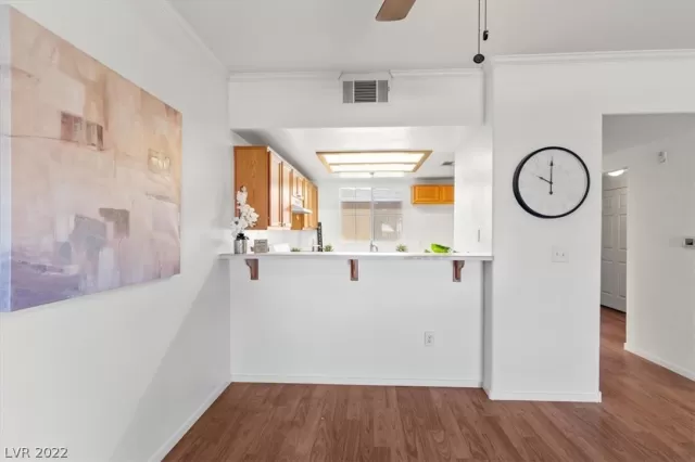 MLS: 2434008 Condo For Sale