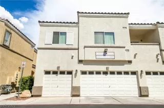 Photo #1: 2434011 Listing 