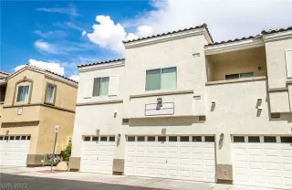 Photo #2: 2434011 Listing 