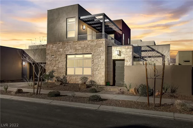 MLS: 2434015 Condo For Sale