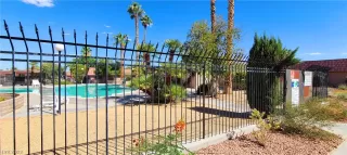 Photo #3: 2434048 Listing 