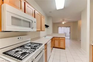 Photo #2: 2434049 Listing 