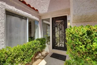 Photo #6: 2434098 Listing