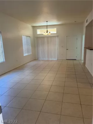 Photo #1: 2434125 Listing