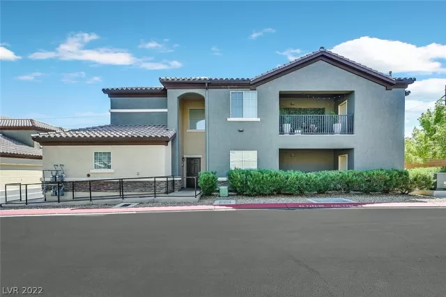 MLS: 2434133 Condo For Sale