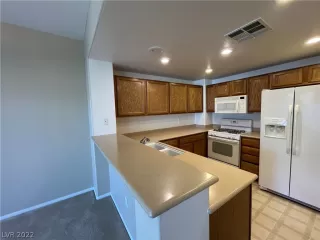 Photo #2: 2434194 Listing 