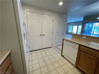 Photo #4: 2434194 Listing 