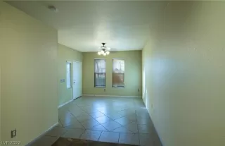 Photo #4: 2434271 Listing 