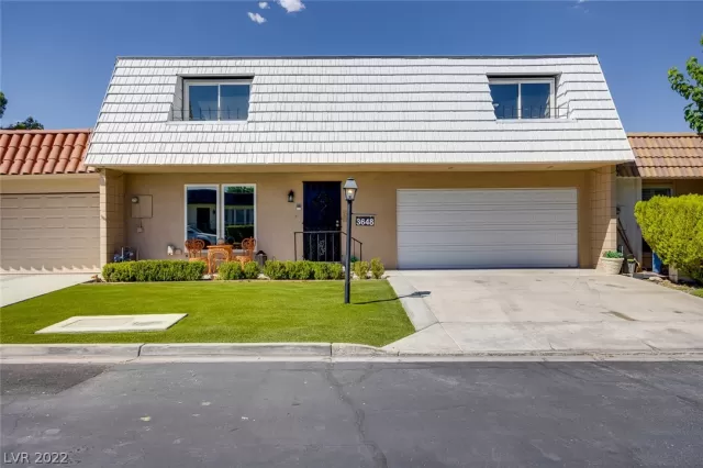 MLS: 2434304 Condo For Sale