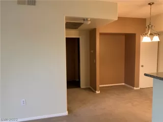 Photo #5: 2434357 Listing 