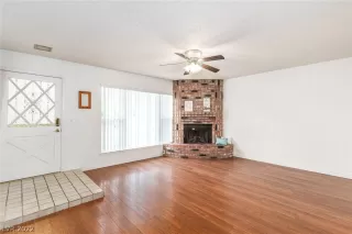 Photo #1: 2434364 Listing