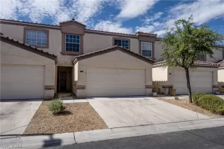 Photo #3: 2434443 Listing