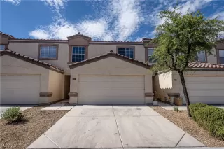 Photo #4: 2434443 Listing