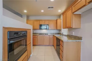 Photo #4: 2434444 Listing 