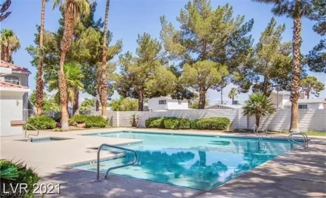 MLS: 2434502 Condo For Sale