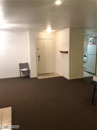 Photo #3: 2434502 Listing