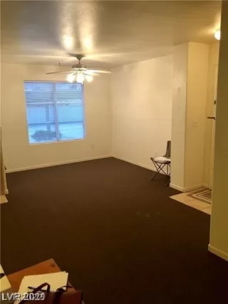 Photo #5: 2434502 Listing