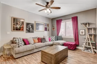 Photo #3: 2434515 Listing 