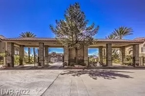 Photo #2: 2434536 Listing 