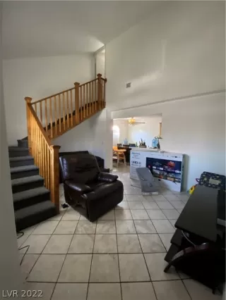 Photo #2: 2434641 Listing 