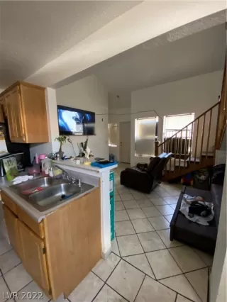 Photo #4: 2434641 Listing 