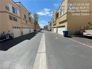 Photo #1: 2434643 Listing 