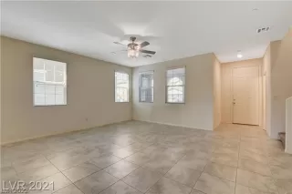 Photo #4: 2434664 Listing 