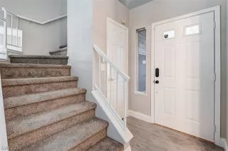 Photo #3: 2434670 Listing 