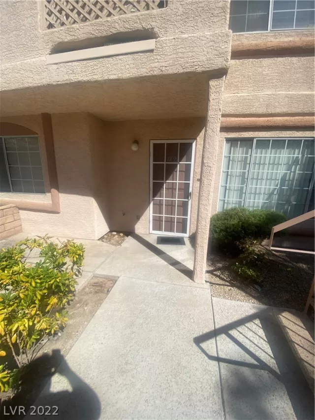 MLS: 2434681 Condo For Sale