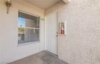 Photo #3: 2434786 Listing 