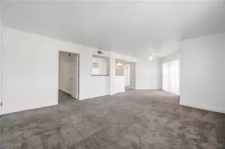 Photo #5: 2434786 Listing 