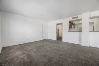 Photo #6: 2434786 Listing 