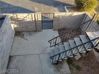 Photo #3: 2434790 Listing 