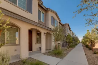 Photo #2: 2434849 Listing