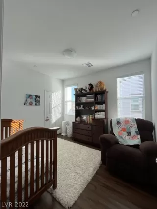 Photo #2: 2434877 Listing