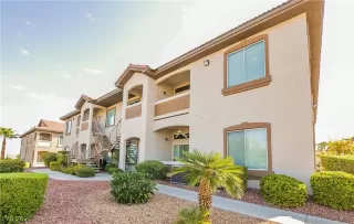 Photo #1: 2435017 Listing