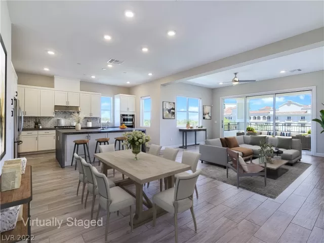 MLS: 2435052 Condo For Sale