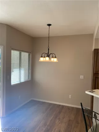 Photo #4: 2435112 Listing