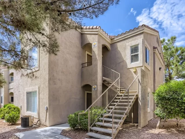 MLS: 2435119 Condo For Sale