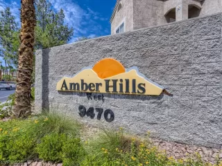 Photo #1: 2435119 Listing 