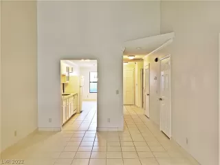 Photo #4: 2435144 Listing 