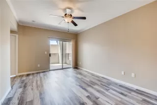 Photo #3: 2435194 Listing