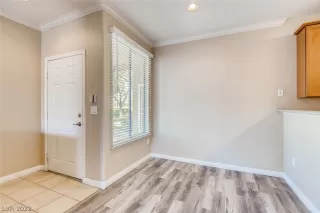 Photo #6: 2435194 Listing