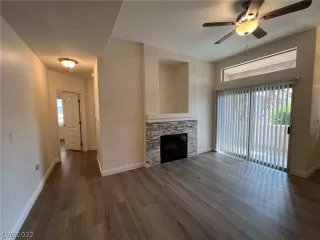 Photo #3: 2435221 Listing 