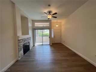 Photo #5: 2435221 Listing 