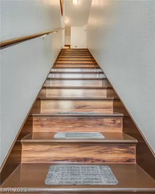 Photo #6: 2435232 Listing