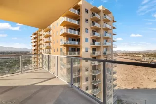 Photo #4: 2435253 Listing 