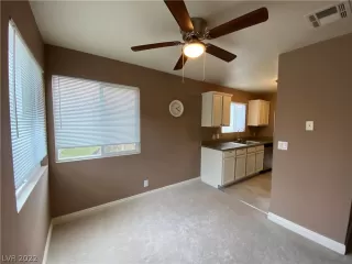 Photo #4: 2435305 Listing 