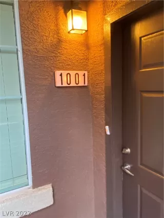 Photo #3: 2435461 Listing 