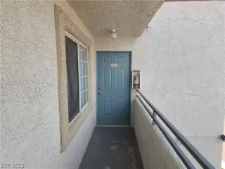 Photo #1: 2435568 Listing 